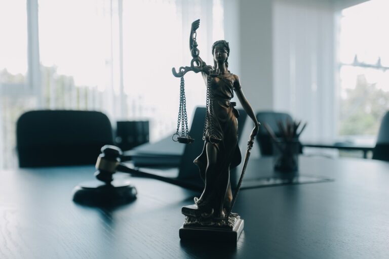 Áreas da advocacia que dão mais dinheiro: 12 opções lucrativas ...